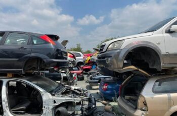 Local Car Wreckers in Brisbane for Your Old Ride